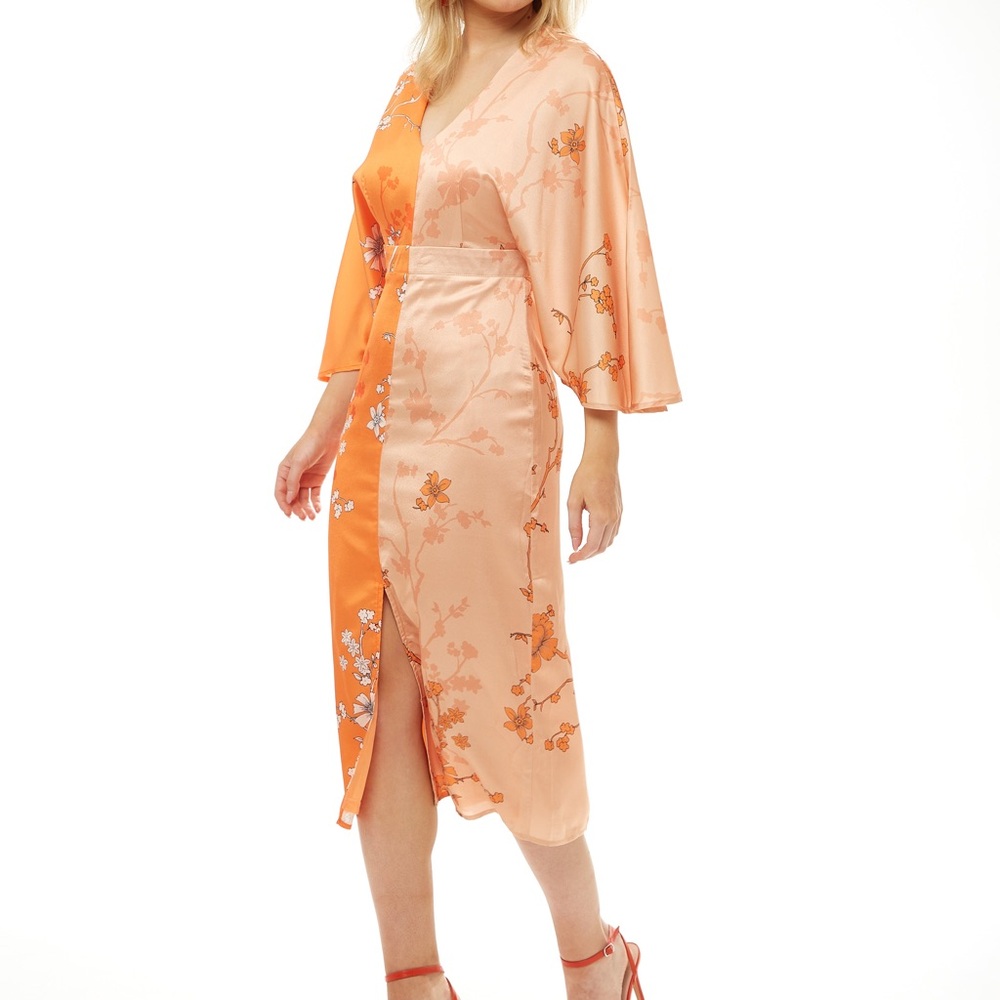 LIQUORISH Kimono Midi‎ Dress